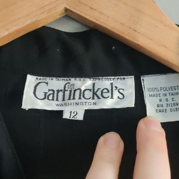 📏 Vintage Pleated Dress - Picture 3 of 5